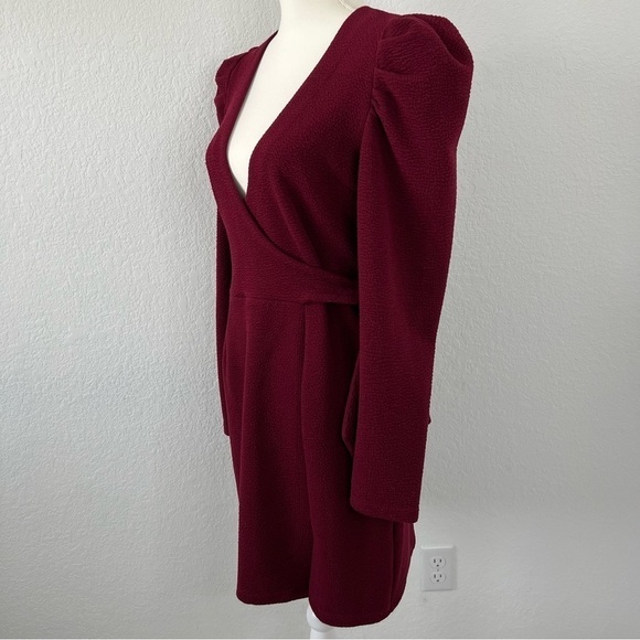 MINKPINK Textured Puff Sleeve Dress - Picture 3 of 12